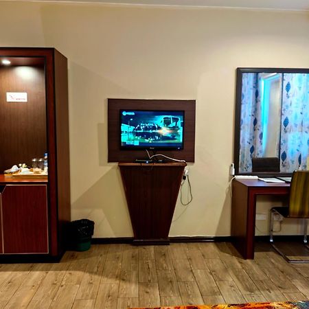 Great Wall Hotel ดาร์เอสซาลาม ภายนอก รูปภาพ