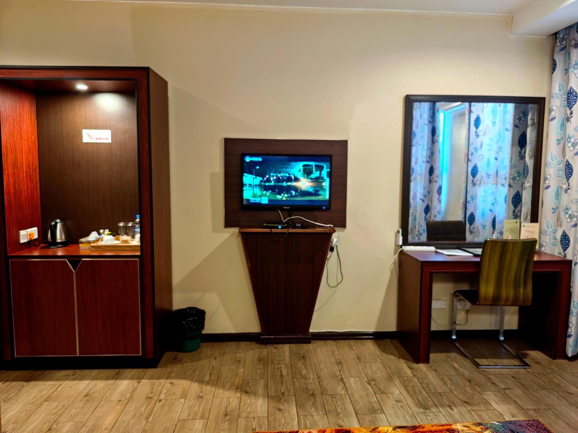 Great Wall Hotel ดาร์เอสซาลาม ภายนอก รูปภาพ